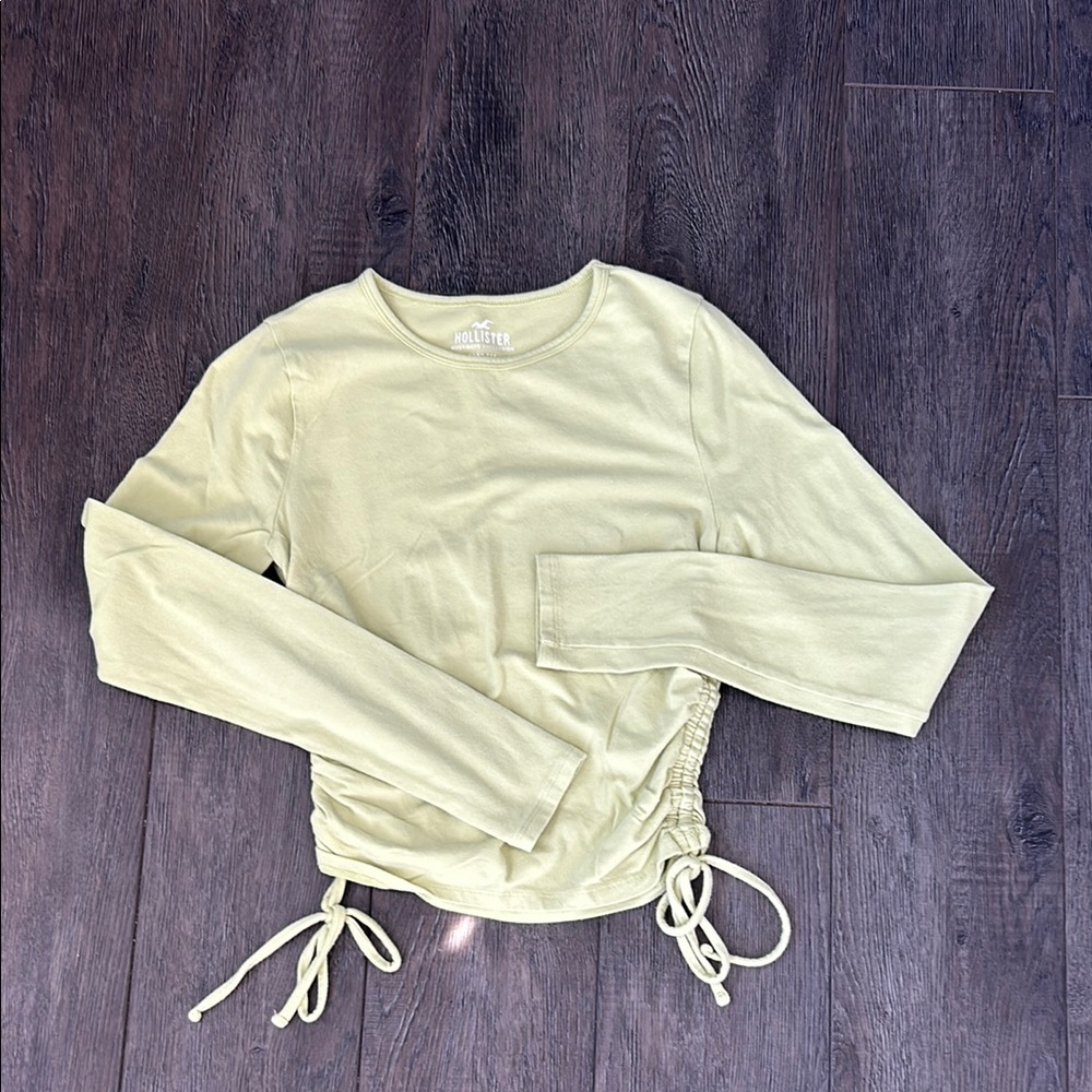 Hollister Light Green Long Sleeve Top